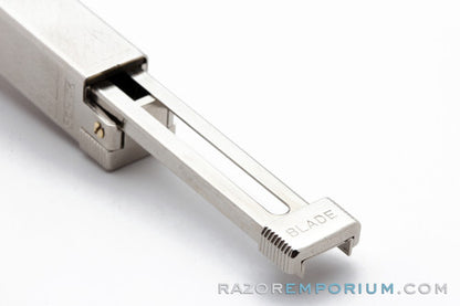 1930's Schick Injector Repeating Razor C2 | Nickel Revamp