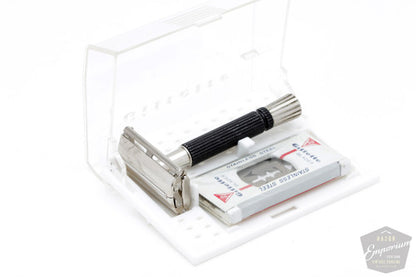 1976 Gillette W4 Black Handle Super Speed Safety Razor Set