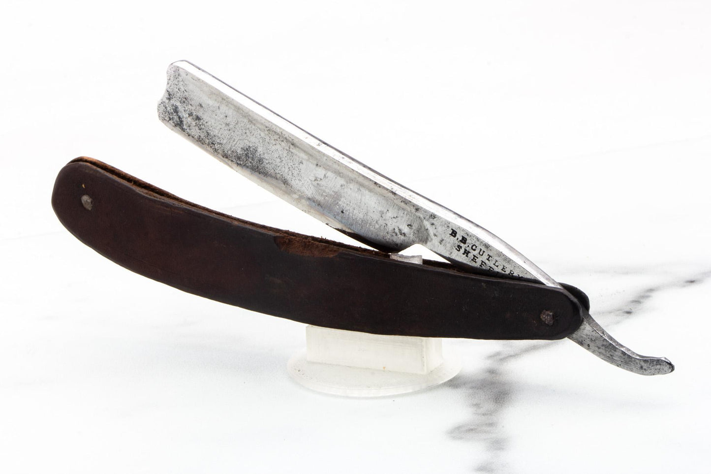 5/8" Vintage Restored B.B. Cutlery Straight Razor With Leather Scales