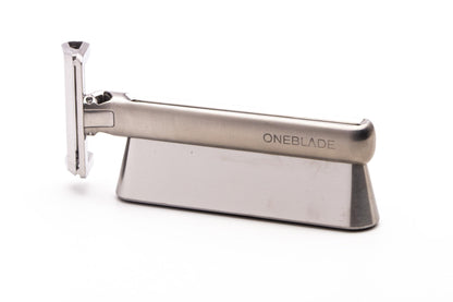 OneBlade| Genesis Silver Pivoting Single Edge Razor With Stand | Pre-owned