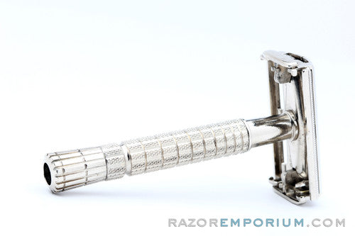 1954 Gillette Flare Tip Super Speed DE Safety Razor - Z3