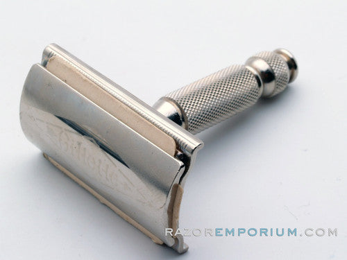1963 I1 Gillette Travel Tech Safety Razor Brown Leather Case