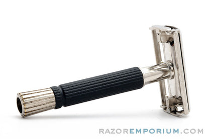 1973 Gillette Black Handle Super Speed Safety Razor T2