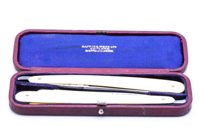 11/16" Mappin & Webb Celebrated Straight Razor Set