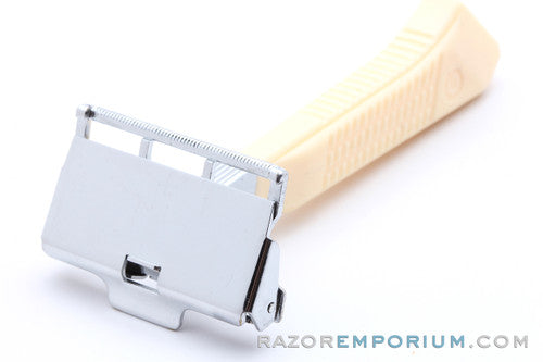 1940s Gem G-Bar Single Edge Razor w/ Cream Handle