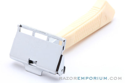 1940s Gem G-Bar Single Edge Razor w/ Cream Handle