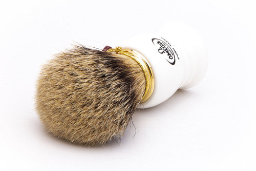 Omega 641 Super Silvertip Badger Shaving Brush - White