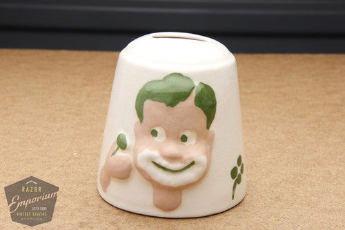 Bell-shaped Green Hair Man - Porcelain Blade Safe