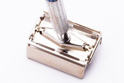 1959 Gillette Blue Tip Light Super Speed DE Safety Razor B1