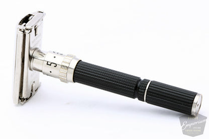 Gillette 1974 Super 109 Adjustable Double Edge Safety Razor