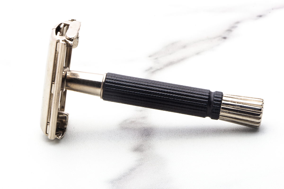1971 R3 Gillette Black Handle Super Speed Safety Razor |  Factory Nickel Revamp
