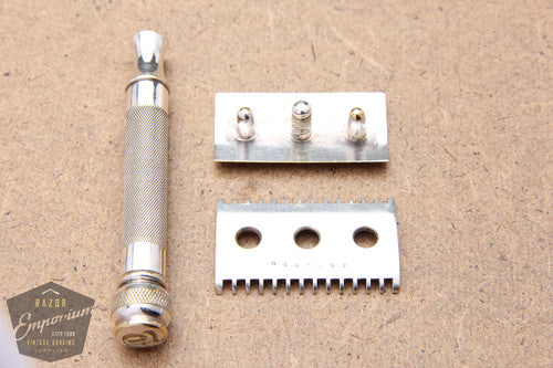 Gillette 1921 Churlow Pocket Edition - Old Type (DE) Razor Set