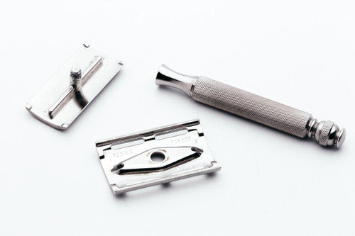1956 Gillette Ball End Tech Double Edge Safety Razor B2