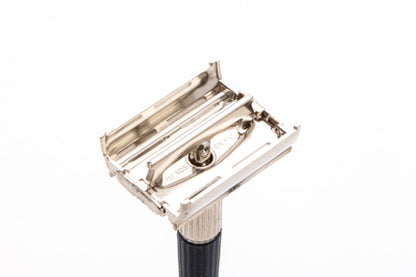 1967 M4 Gillette Knack TTO DE Safety Razor Set