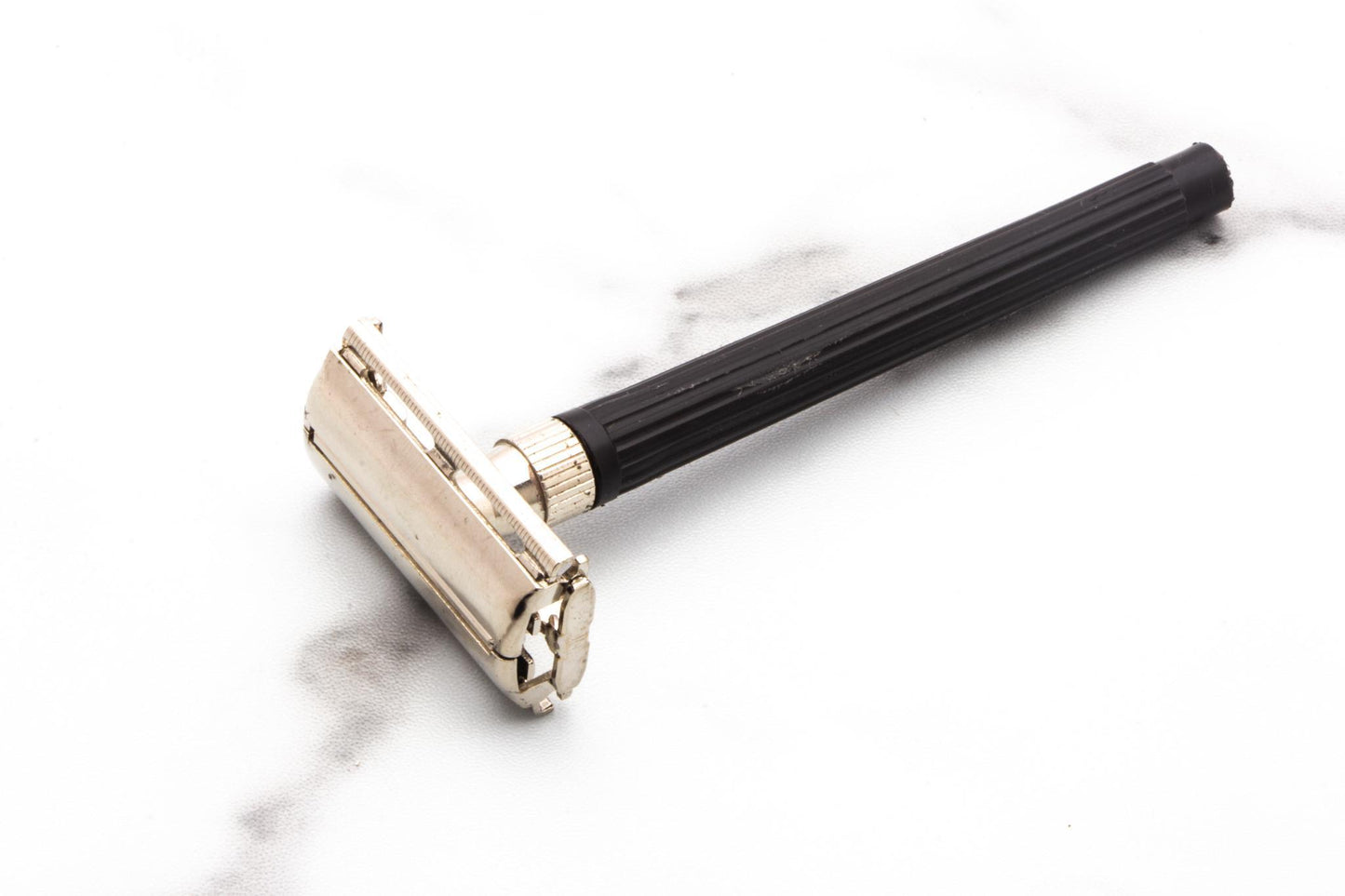 1969 O2 Gillette TTO Knack Double Edge Safety Razor | Original Condition