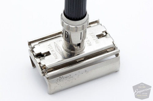 1969 Gillette O2 Super Adjustable 109 Safety Razor