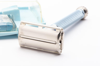 1964 J1 Gillette Blue Star Lady Gillette DE Safety Razor Set | Original Condition