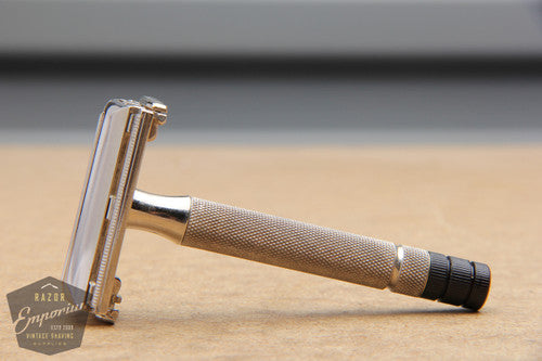 Gillette 1951 Black Tip DE Super Speed - W3