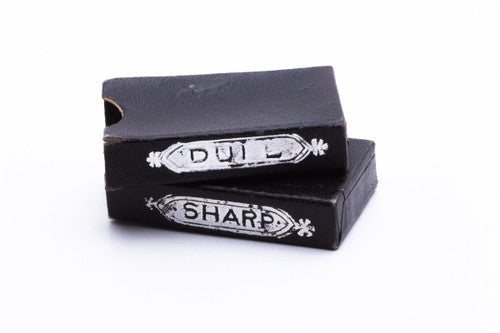 1900s Gillette Cardboard Blade Banks - Dull Sharp