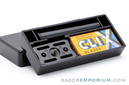 Clix Resusable Razor 1940's Clix Double Edge Safety Bakelite Razor Set – Razor Emporium