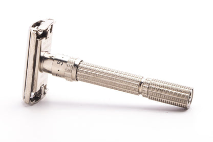 1964 L1 Gillette Slim Adjustable Double Edge Safety Razor Set |  Original Condition