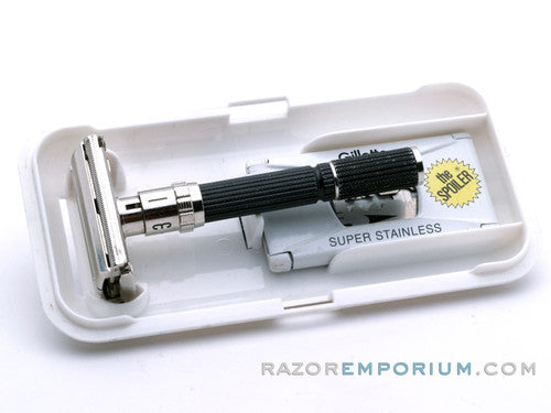 1974 U4 Gillette Super Adjustable 109 Safety Razor Set w/ Case & Blade Bank