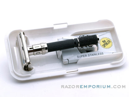 1974 U4 Gillette Super Adjustable 109 Safety Razor Set w/ Case & Blade Bank