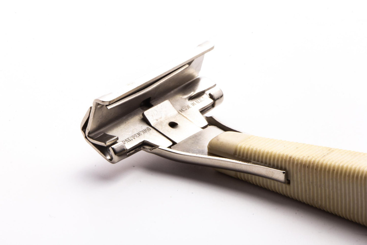 1960's  Schick  Cream Handle  Injector Safety Razor | Original Condition