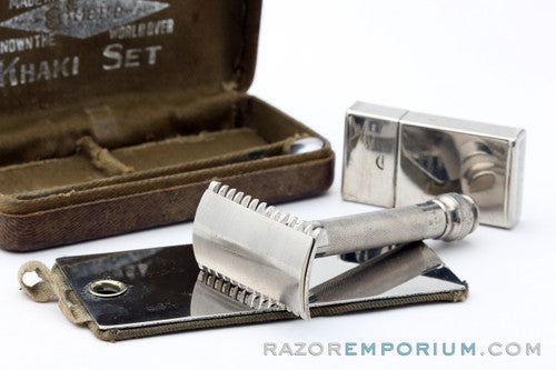 1918 Gillette Ball End Old Type Khaki Service Razor Set Army Issue - Excellent