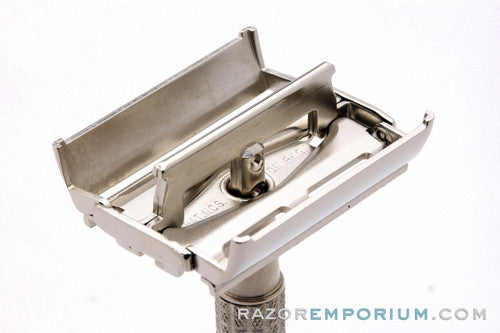 1957 Gillette Regular Flair Tip Super Speed Safety Razor