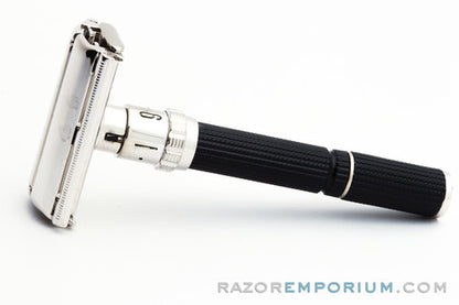 1969 O4 Gillette Short Handle Super Adjustable 84mm DE Safety Razor