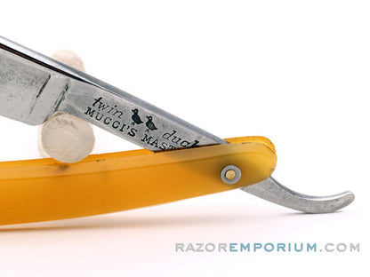 9/16" P. Mucci's "Twin Duck" Straight Razor | Solingen Germany