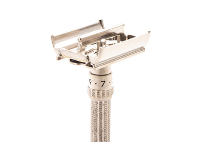 1966 L2 Gillette Slim Aristocrat Adjustable TTO Safety Razor | Original Condition