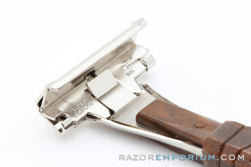 1960s Schick Grip Injector Safety Type L Razor w Tennis/Golf Handle - Good