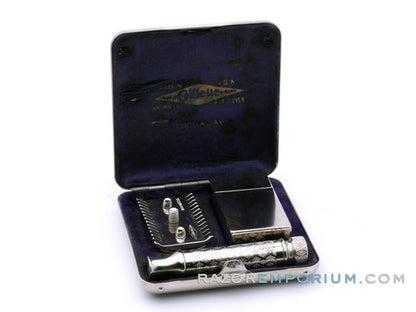 1930's Gillette NEW Deluxe Norfolk Tuckaway DE Safety Razor Set