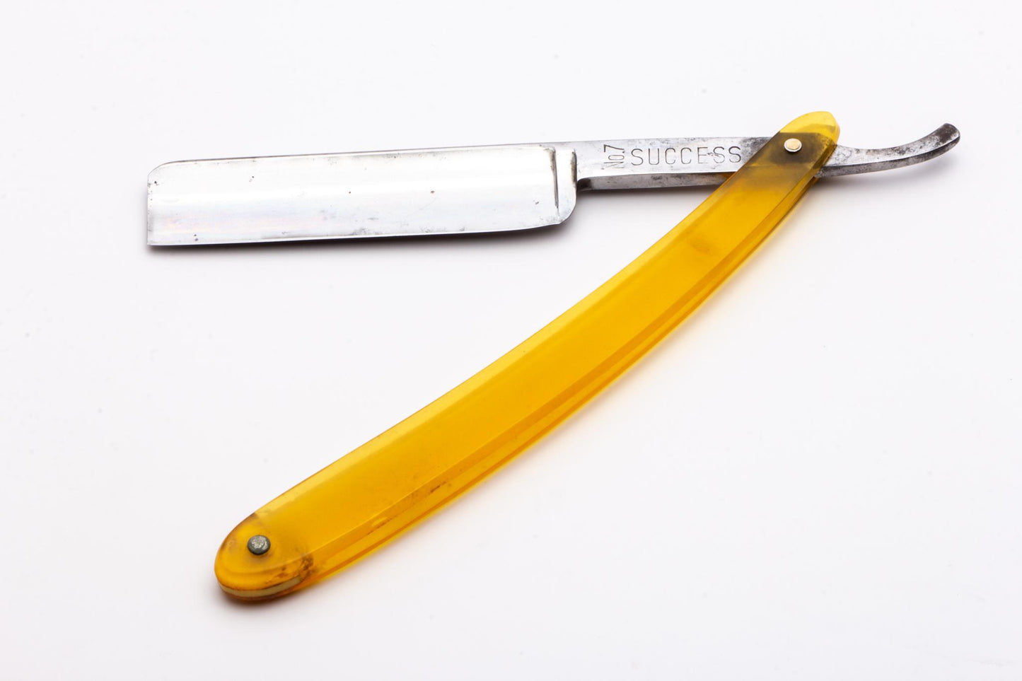 11/16" Success No.7 Vintage Restored Straight Razor