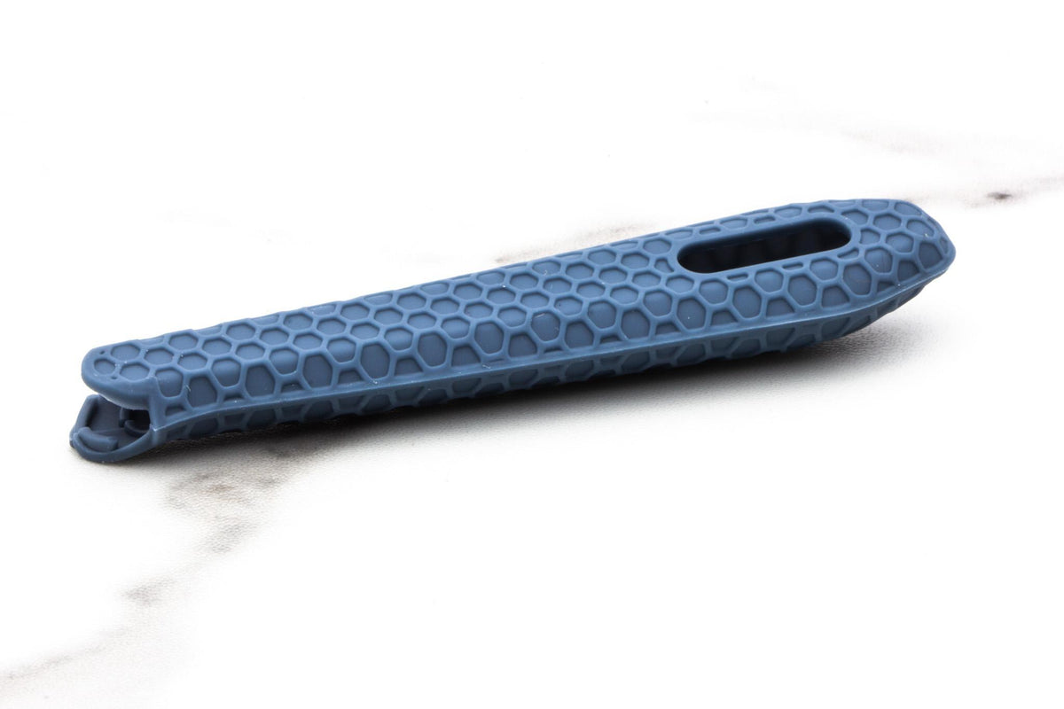Leaf | The Leaf Two Double Blade Pivoting Razor Kit - Glacier