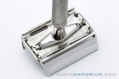 1947-51 Gillette TTO Super Speed DE Safety Razor