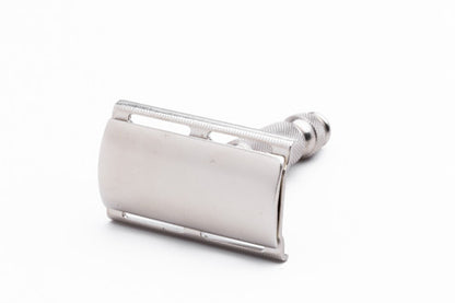 1939-46 Gillette Travel Tech DE Safety Razor