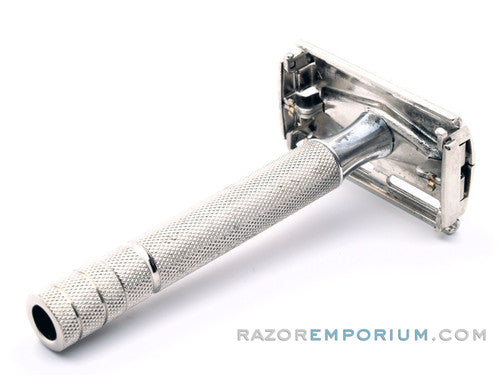 1951 W2 Gillette Black Tip Double Edge Super Speed Set w/ Case & Blue Blades
