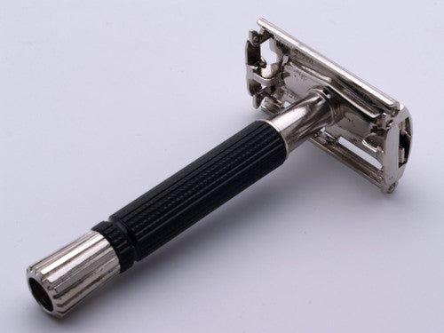 1972 S2  Gillette Black Handle Super Speed Safety Razor