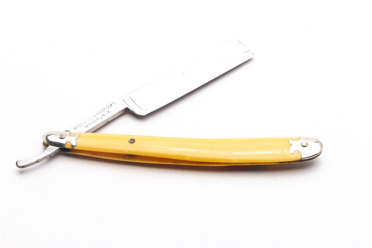 5/8" Vintage Restored #917 Red Point by Utica Straight Razor