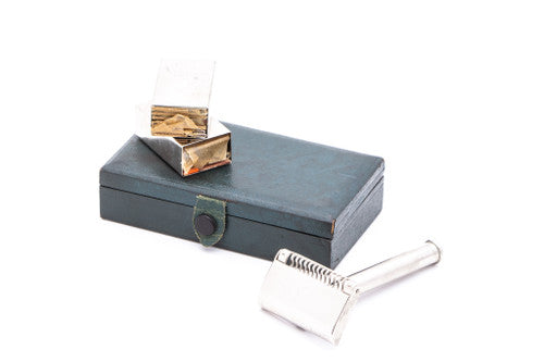 Vintage Yankee Safety Razor with Case and Blade Banks
