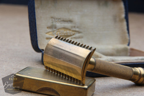Old Razor Types Gillette 1920's Old Type DE Safety Razor in Lady's Debutante Case ...