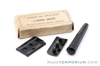 1940's Gillette Bakelite Handle DE Razor Mint Set