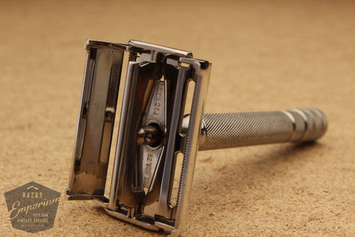 Gillette 1947-51 Notched DE Super Speed Safety Razor * Nickel REVAMPED