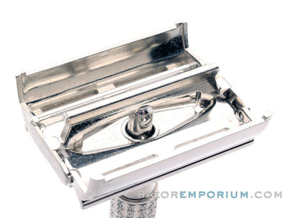 1963 I4 Gillette Medium Flair Tip Super Speed Safety Razor
