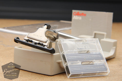 Gillette 1979 Atra Metal Handle in Blister Pack - Z4