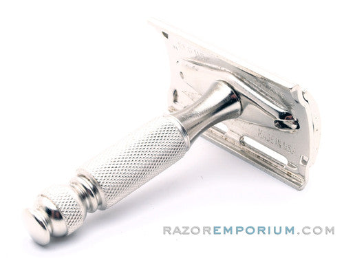 1962 H2 Gillette Travel Tech Double Edge Safety Razor
