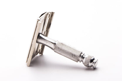 1967 M4 Gillette Ball End Travel Double Edge Safety Razor Set | Original Condition